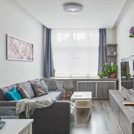 Minimalist Apartment On Wenceslas Square By Prague Days Eksteriør billede